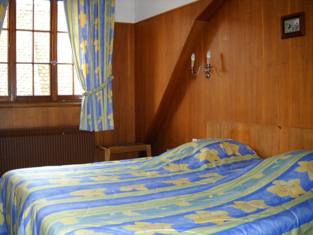 Hotel Gilg Mittelbergheim Szoba fotó